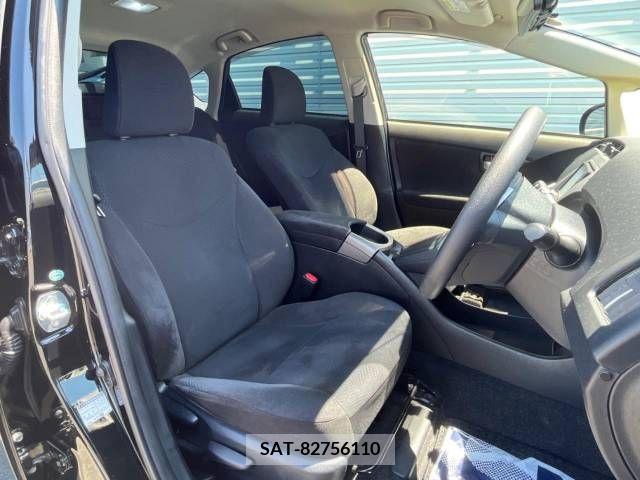 Toyota PRIUS 2015-08 393425-8
