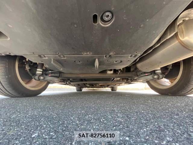 Toyota PRIUS 2015-08 393425-18