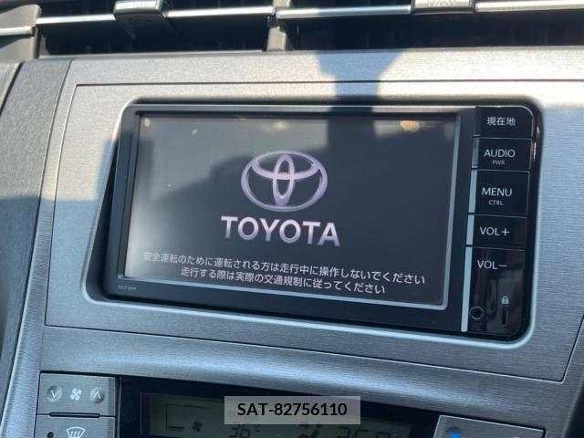 Toyota PRIUS 2015-08 393425-2