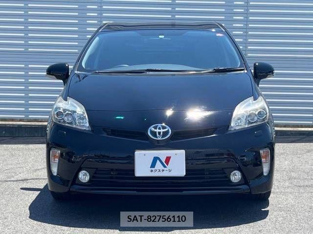 Toyota PRIUS 2015-08 393425-13
