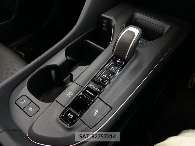 Toyota CROWN 2023-01 222075-14