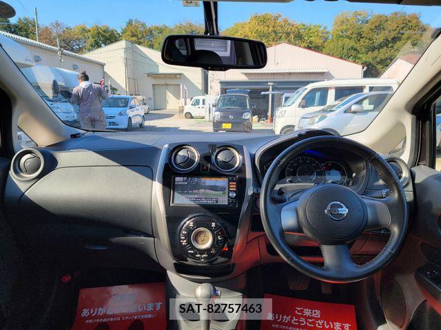 Nissan NOTE 2013-08 208391-4