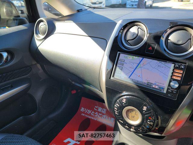 Nissan NOTE 2013-08 208391-8