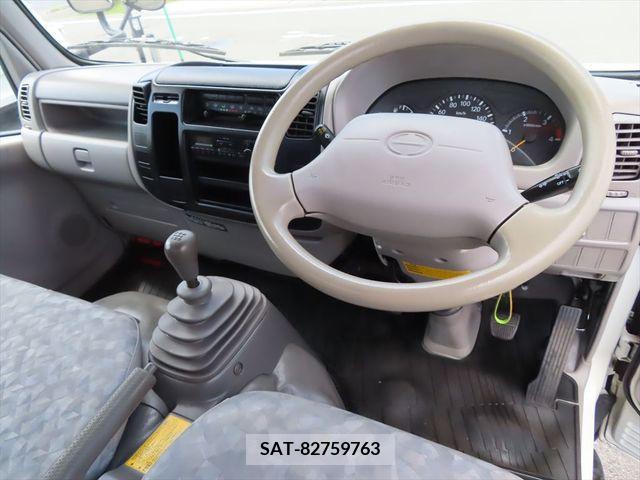 Hino DUTRO 2004-03 296668-1