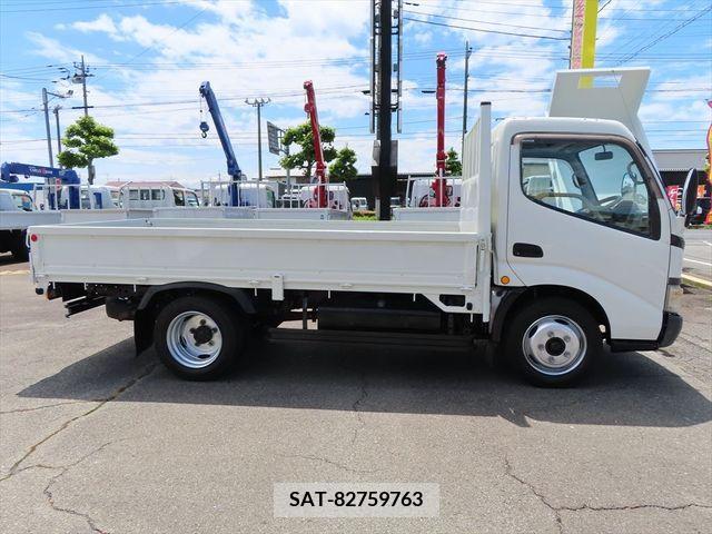 Hino DUTRO 2004-03 296668-5