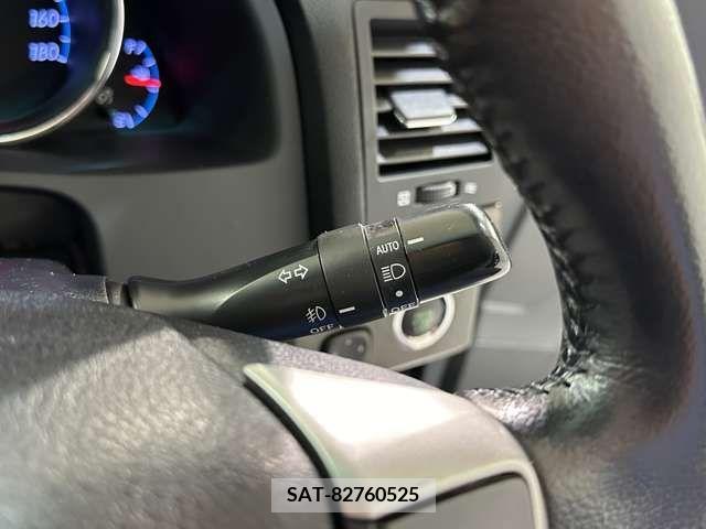 Toyota MARK X 2012-05 240201-16