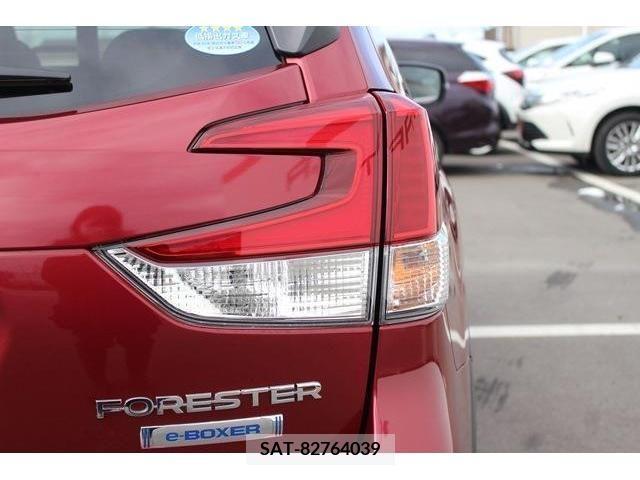 Subaru FORESTER 2018-12 212348-11