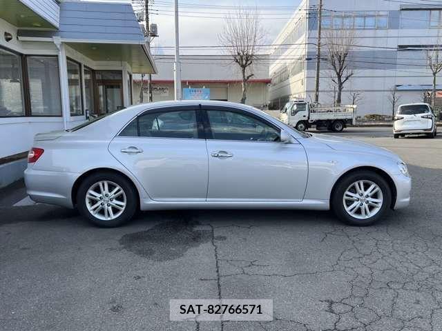 Toyota MARK X 2005-01 216809-7