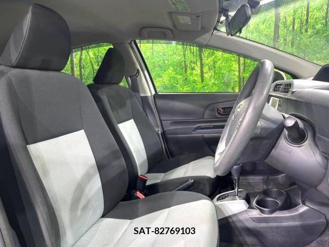 Toyota AQUA 2013-08 255876-8