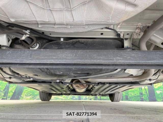 Suzuki SWIFT 2022-05 224548-19