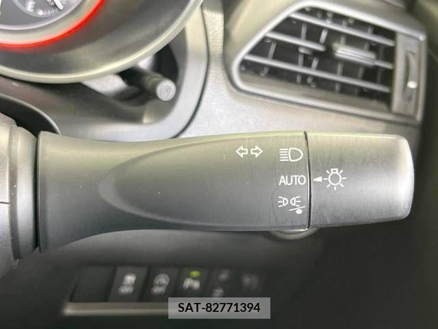 Suzuki SWIFT 2022-05 224548-6