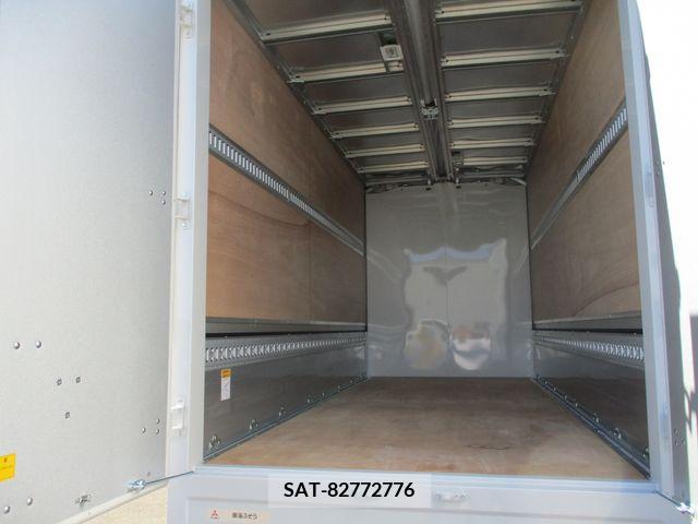 Mitsubishi CANTER 2023-10 202514-7