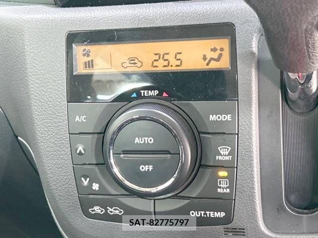 Suzuki SPACIA 2013-06 312128-7