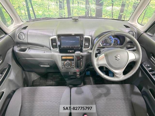Suzuki SPACIA 2013-06 312128-1