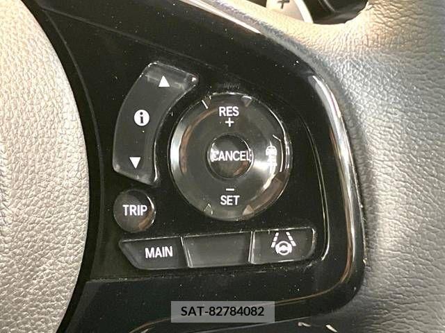 Honda N BOX CUSTOM 2022-02 364823-7