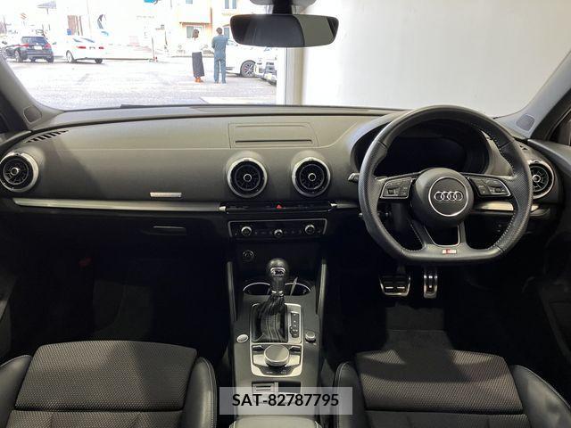 Audi A3 2019-02 214986-1
