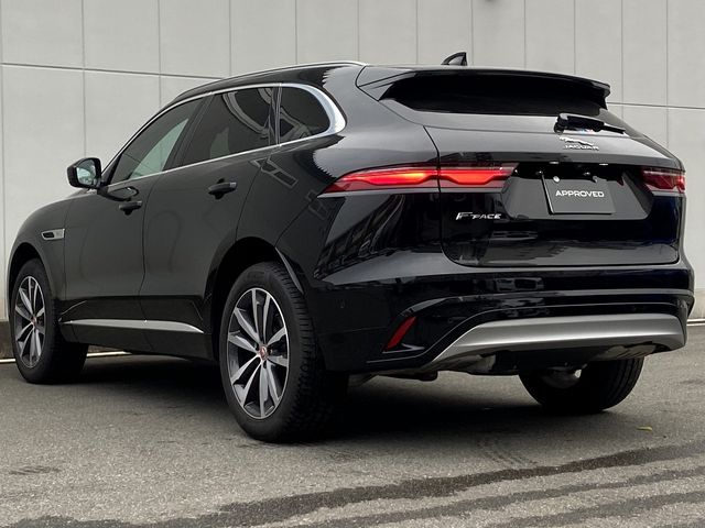 Jaguar F-PACE 2021-03 7342-2