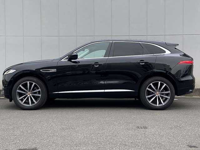 Jaguar F-PACE 2021-03 7342-4