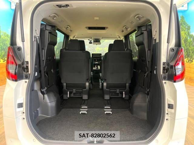 Toyota NOAH 2023-05 392809-11