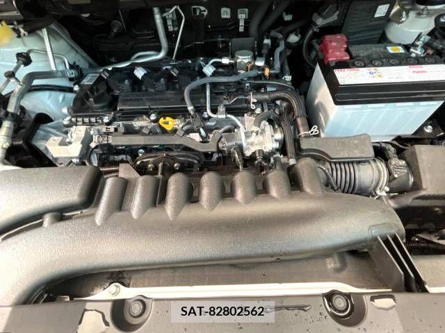 Toyota NOAH 2023-05 392809-19