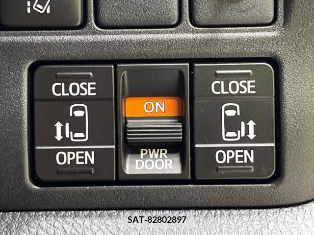 Toyota ESQUIRE 2018-09 350611-7