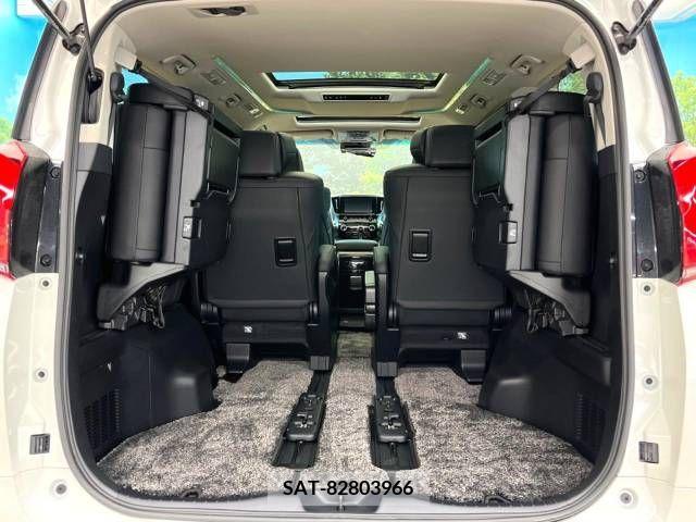 Toyota ALPHARD 2023-02 335816-10