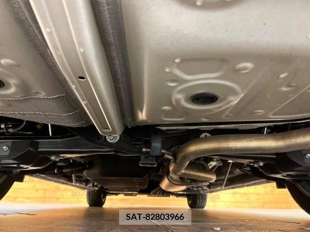 Toyota ALPHARD 2023-02 335816-19