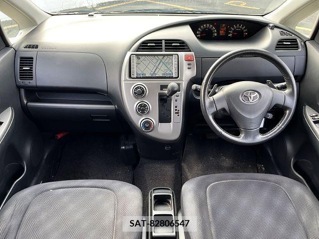 Toyota RACTIS 2007-04 386937-1