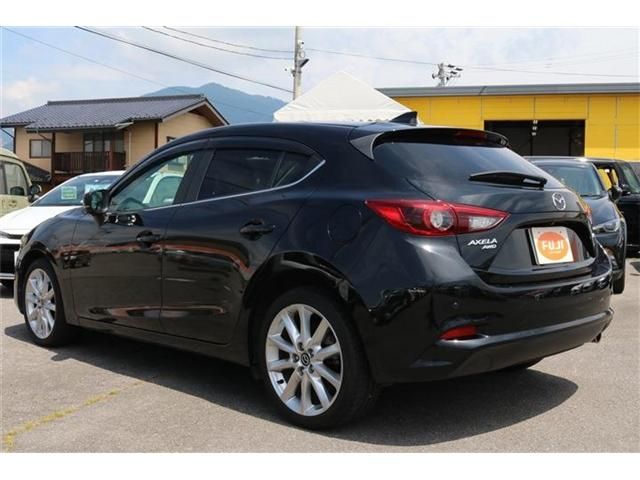 Mazda AXELA SPORT 2017-10 4435-1