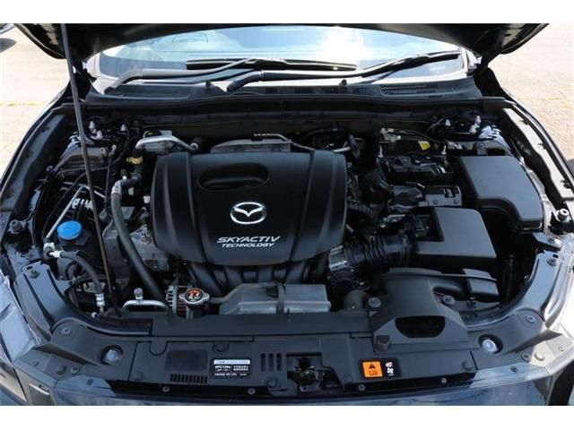 Mazda AXELA SPORT 2017-10 4435-27