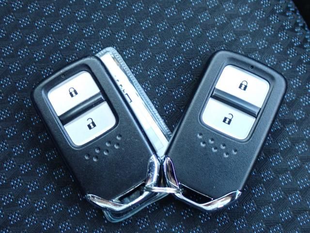 Honda FIT 2017-10 20024-23