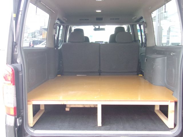 Nissan NV350 Caravan 2014-06 195520-16