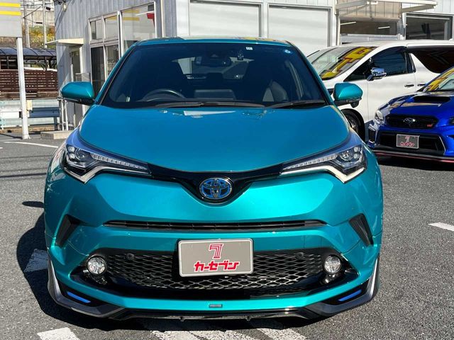 Toyota C-HR 2016-12 186002-1