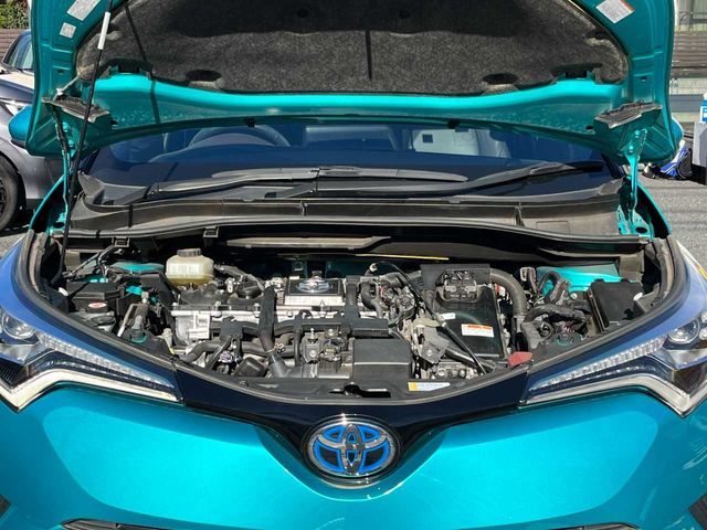 Toyota C-HR 2016-12 186002-26