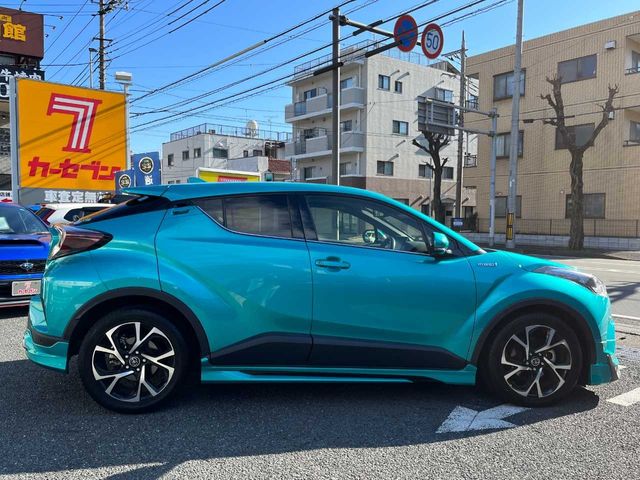Toyota C-HR 2016-12 186002-3