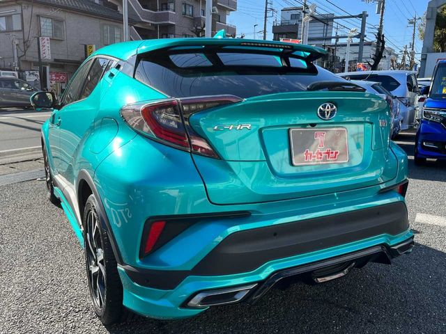 Toyota C-HR 2016-12 186002-6