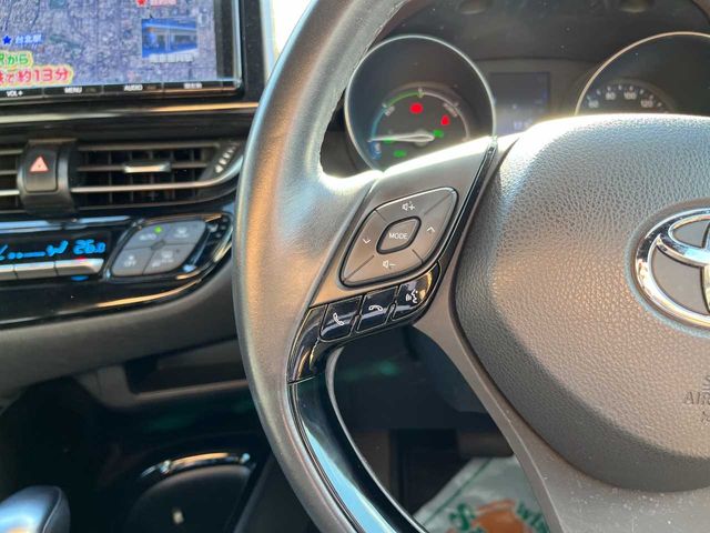 Toyota C-HR 2016-12 186002-17