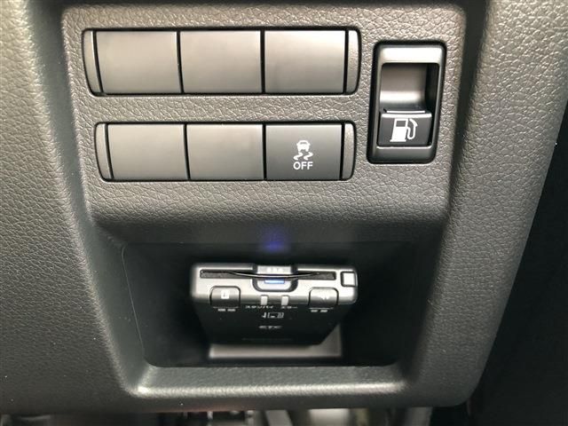Nissan CARAVAN VAN 2022-04 11283-11