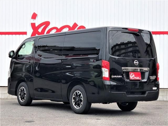 Nissan CARAVAN VAN 2022-04 11283-1
