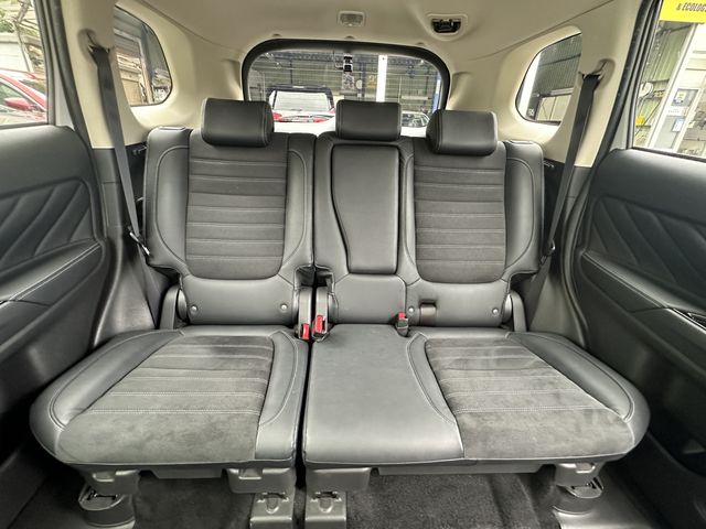 Mitsubishi OUTLANDER PHEV 2015-07 20877-17
