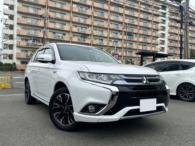 Mitsubishi OUTLANDER PHEV 2015-07 20877-0