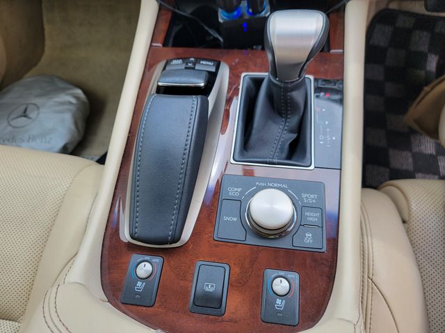 Lexus LS 2013-09 366-16