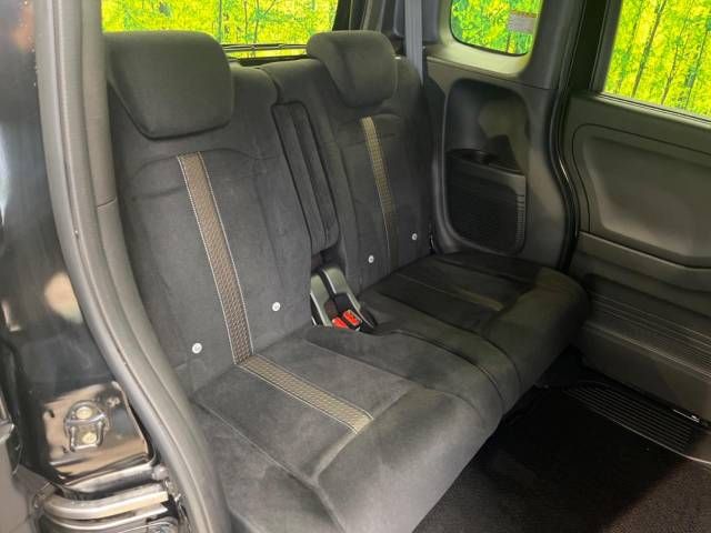 Honda N BOX CUSTOM 2019-12 181979-9