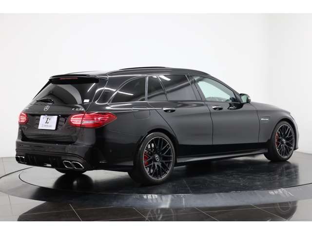 Amg C-CLASS 2019-01 189728-19