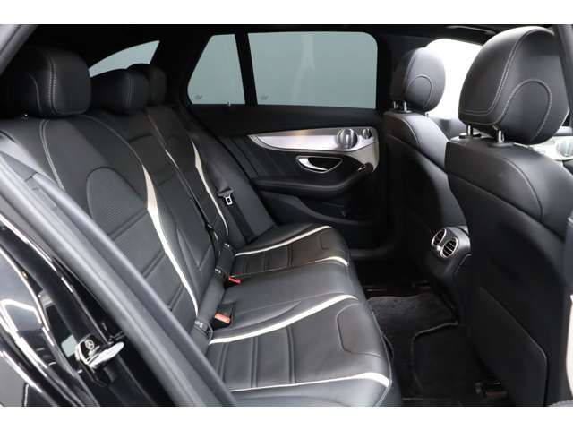 Amg C-CLASS 2019-01 189728-9