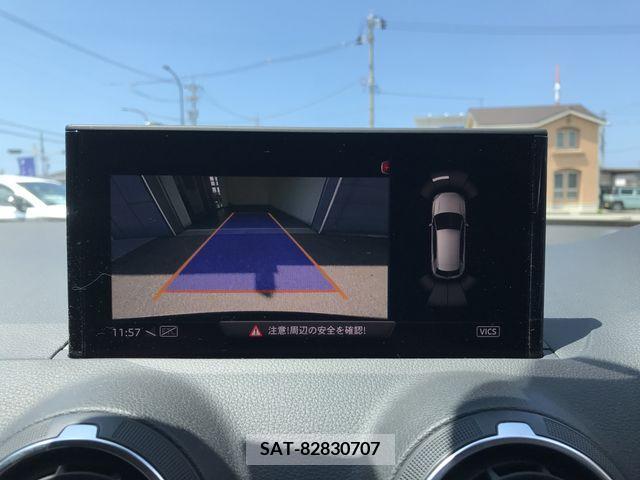 Audi Q2 2018-11 356572-22
