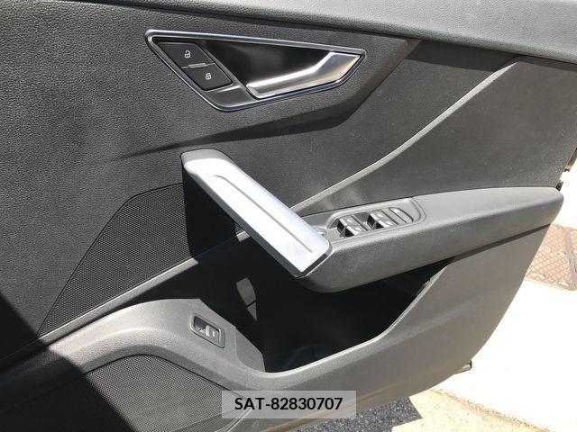 Audi Q2 2018-11 356572-26