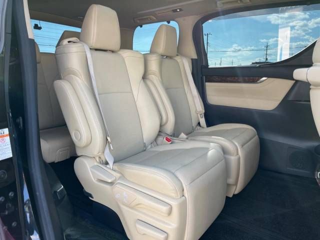 Toyota ALPHARD HYBRID 2019-07 196164-9