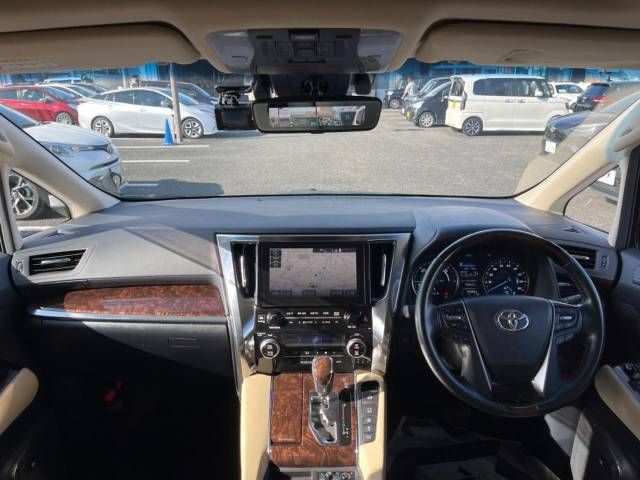 Toyota ALPHARD HYBRID 2019-07 196164-1