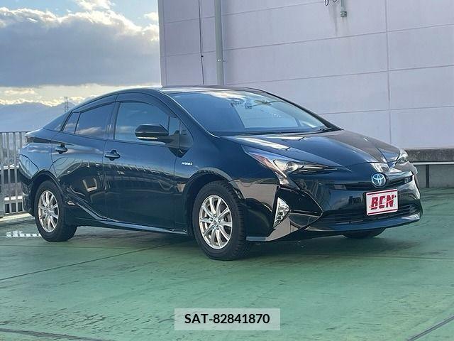 Toyota PRIUS 2016-10 220894-6